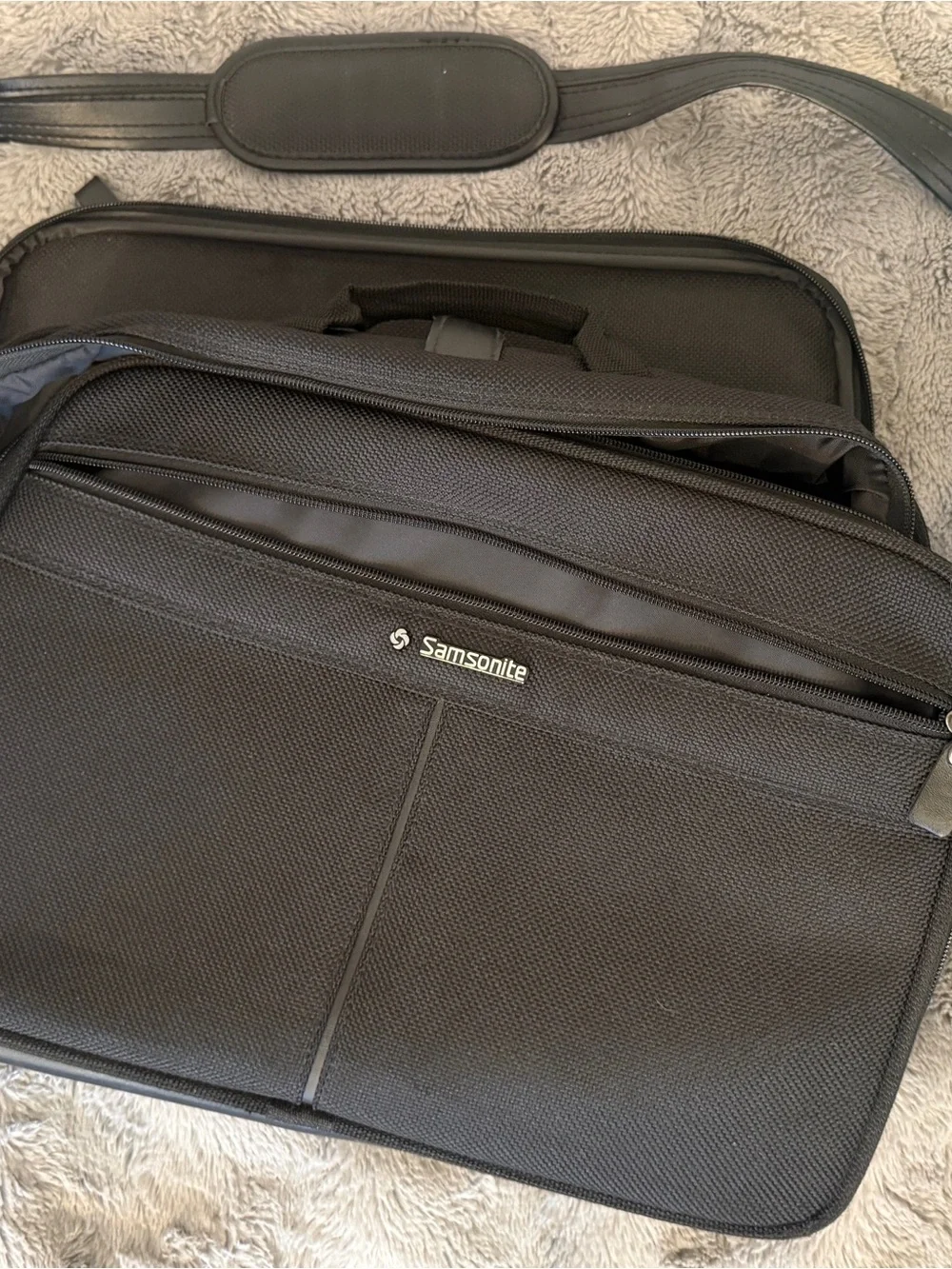 Vintage Samsonite Silhouette 5 Soft Carry-On Bag w/ Trolley Handle Sleeve